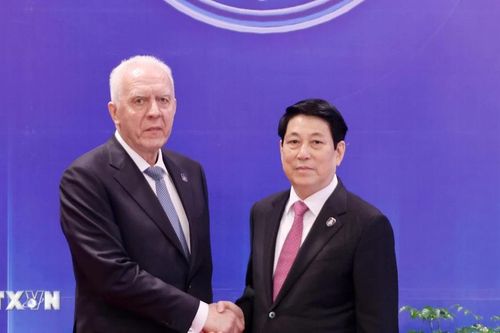 Chủ tịch nước Lương Cường tiếp Tổng Công tố Nga