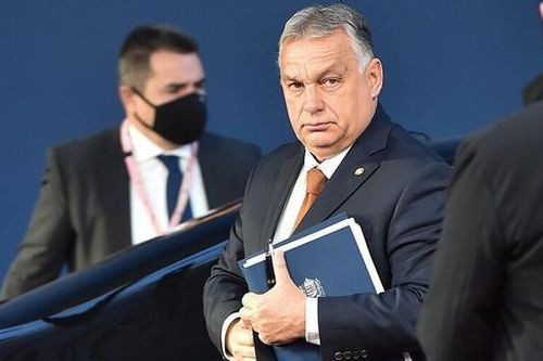 Phản ứng của Hungary trước đòn trừng phạt dầu Nga của ông Trump
