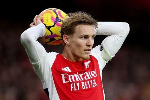 Arsenal bị chỉ trích lối chơi, Arteta lên tiếng đáp trả