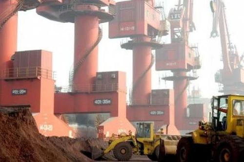 Mỹ 'đặt cược' vào đất hiếm: Liệu có thể vượt Trung Quốc trong một năm?