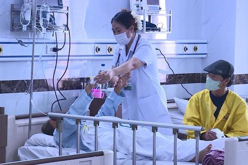 Thời tiết chuyển lạnh, bệnh nhân đột quỵ nhập viện tăng 20 - 50%