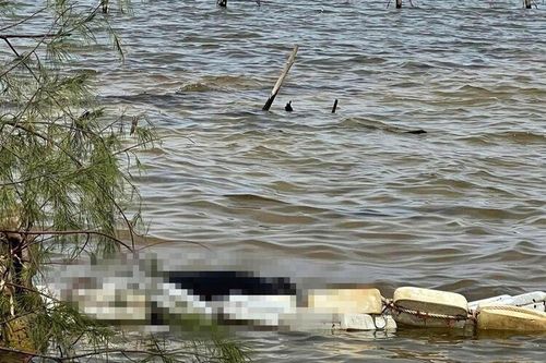 Tìm thấy thi thể bé trai 13 tuổi mất tích khi đi lặn biển