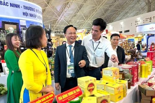 Bắc Ninh có hàng chục sản phẩm trưng bày tại hội chợ mùa Thu 2025