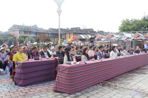 Điện Biên tham gia Hội thi kỹ năng tay nghề dệt thổ cẩm tại Trung Quốc