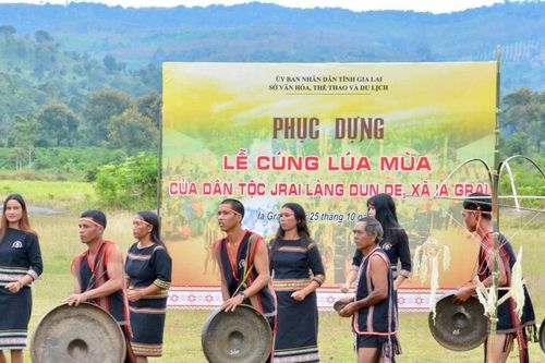 Phục dựng lễ cúng lúa mùa của đồng bào Jrai
