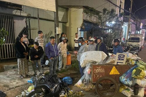 Gia Lai: Tự tông vào xe gom rác, người đàn ông phải đi cấp cứu