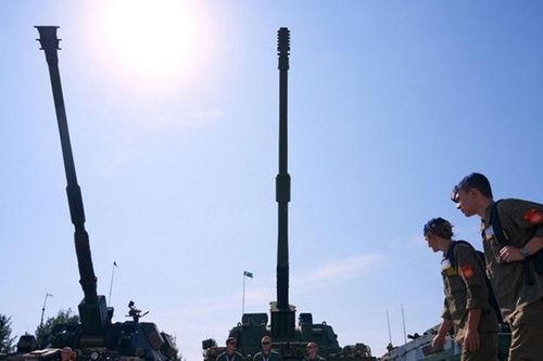Châu Âu giảm vũ khí Mỹ, tăng tự chủ quốc phòng nội khối