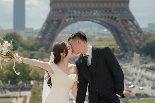 Quan Văn Chuẩn chia sẻ ảnh cưới lãng mạn ở Paris