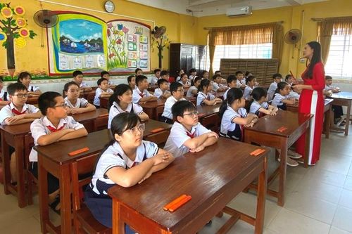 Nâng cao năng lực cho giáo viên âm nhạc, mỹ thuật thông qua giáo dục STEAM