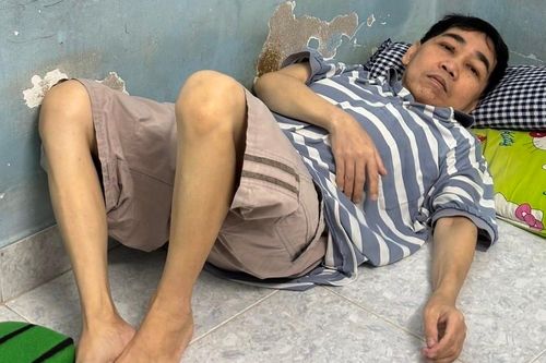 Mở rộng lòng từ: Nhà nghèo bệnh nặng