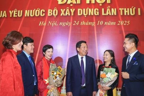 Bộ trưởng Trần Hồng Minh: Thi đua để ngành Xây dựng đột phá, phát triển và nhân văn