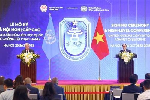 Thủ tướng Phạm Minh Chính và Tổng Thư ký Liên hợp quốc António Guterres đồng chủ trì họp báo