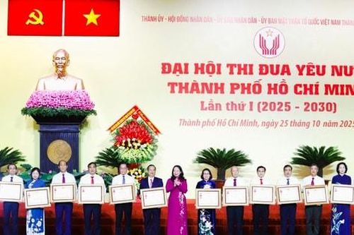 TP Hồ Chí Minh: Khơi dậy tinh thần thi đua trong kỷ nguyên mới