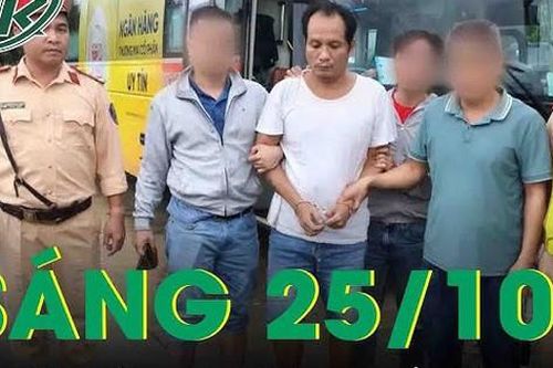 Công an đón lõng bắt kẻ rút dao đâm con nợ nguy kịch sau 9 tháng lẩn trốn nơi rẫy vắng