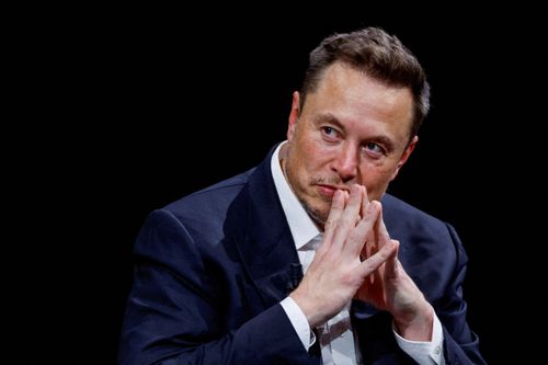 Nhân sự cấp cao rời bỏ Elon Musk