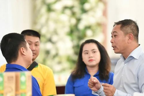 Du lịch Việt 'khát' nhân lực
