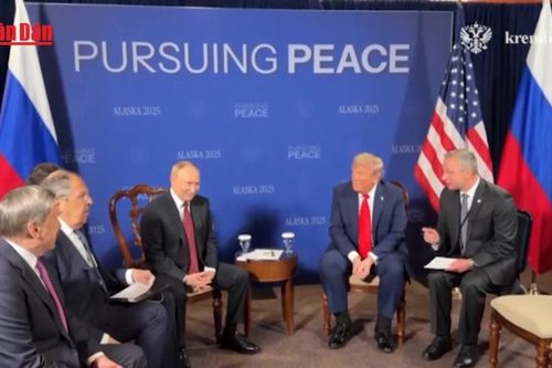 Tổng thống Mỹ D. Trump nêu điều kiện gặp Tổng thống Nga V. Putin