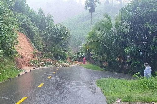 Đà Nẵng cảnh báo lũ quét, sạt lở đất