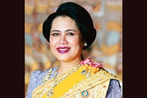 Người dân Thái Lan tưởng niệm Hoàng Thái hậu Sirikit