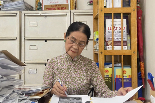 Nữ luật sư của những phận đời yếu thế