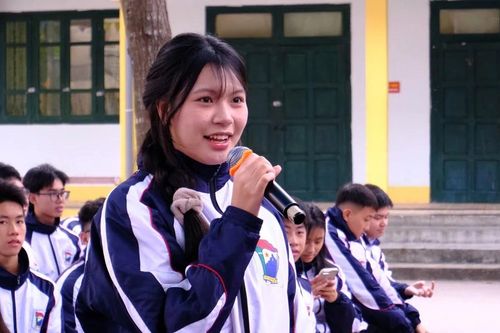 Giới trẻ xứ Lạng hưởng ứng chiến dịch 'Không một mình - Cùng nhau an toàn trực tuyến'