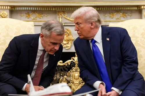 Phản ứng của ông Donald Trump về quảng cáo 'gây hiểu lầm'