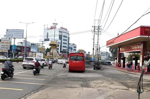 Người đàn ông chạy xe ba gác tử vong