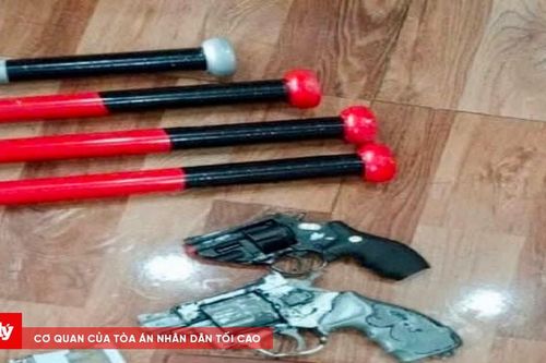 Lộ kho 'vũ khí mini' của nam thanh niên 20 tuổi
