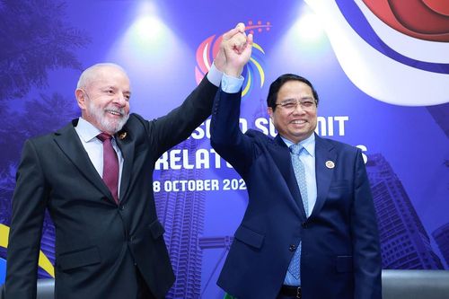 Thủ tướng Phạm Minh Chính gặp lãnh đạo các nước tại Malaysia