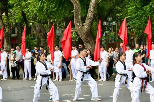 Hà Nội: 1.000 vận động viên góp phần lan tỏa phong trào thể thao quần chúng