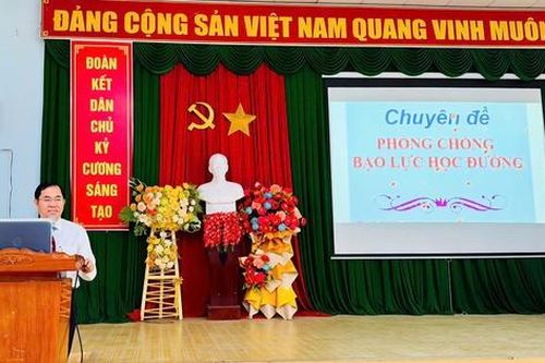 Hội Luật gia Đồng Nai đồng hành cùng học sinh, lan tỏa văn hóa ứng xử học đường văn minh
