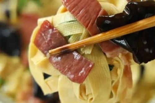 Món xào bình dân càng ăn càng 'nghiện'
