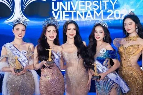 Thí sinh team Mentor Bùi Quỳnh Hoa đăng quang Hoa hậu Sinh viên Việt Nam 2025