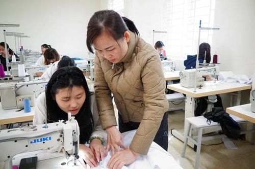 'Chắp cánh' ước mơ cho học sinh khuyết tật