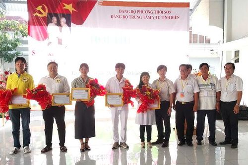 Hội thi sân khấu hóa học tập và làm theo Bác Hồ, Bác Tôn