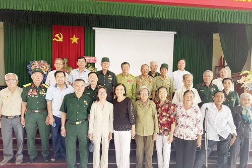 Tổ chức Họp mặt kỷ niệm 80 năm Ngày truyền thống Tình báo Quân đội