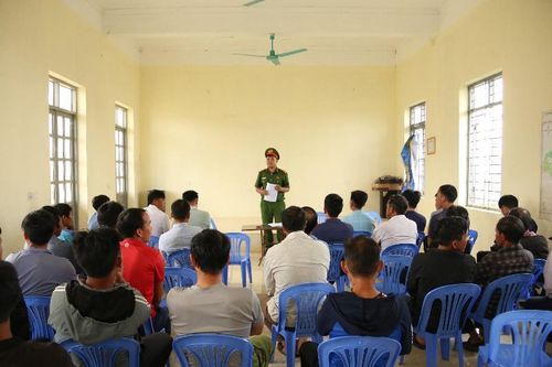 Đẩy mạnh tuyên truyền xây dựng 'Xã, bản không có ma túy'
