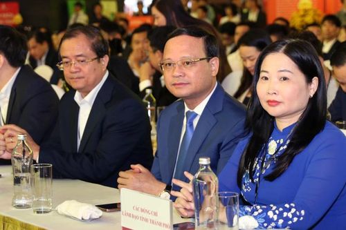 Rực rỡ 'sắc màu Tây Bắc' giữa lòng Hà Nội