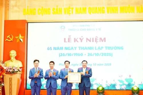 Trường Cao đẳng Y tế Phú Thọ kỷ niệm 65 năm ngày thành lập