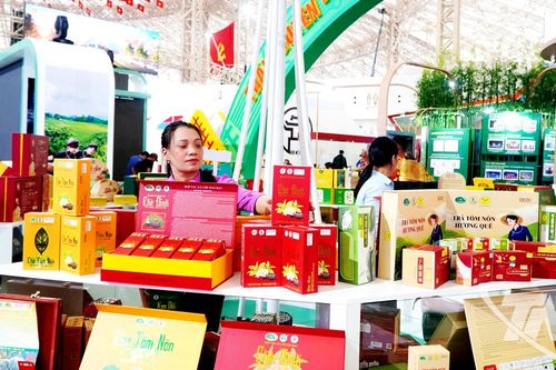 Nâng tầm sản phẩm công nghiệp nông thôn