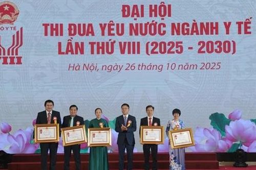 Nâng cao y đức, xây dựng hệ thống y tế hiện đại, công bằng và hiệu quả