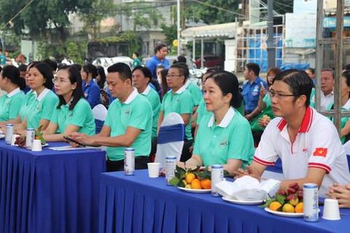 Phường Bình Tân phát động 'Toàn dân xây dựng môi trường sống xanh - sạch - đẹp, văn minh - an toàn'