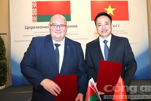 Công an TPHCM và Sở Nội vụ tỉnh Brest (Belarus) ký kết Bản Ghi nhớ hợp tác
