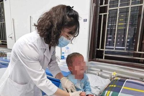 Giải mã 'hiệu ứng domino' của bệnh vảy nến