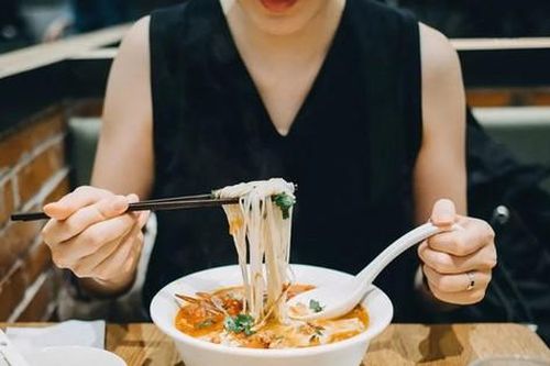 Các loại thuốc làm tăng cảm giác thèm ăn, dễ gây tăng cân