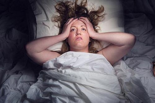 Mất ngủ, khó ngủ bao lâu thì cần đi khám?