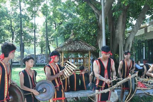 Giữ hồn di sản từ những 'báu vật nhân văn sống'