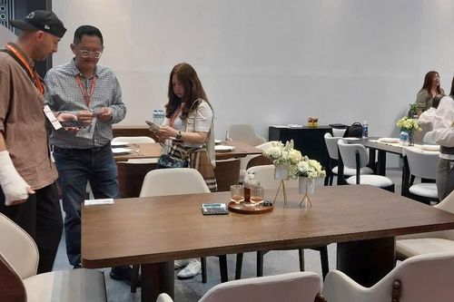 Ngành gỗ Việt Nam: Giữ vững vị thế xuất khẩu, hướng tới chuyển đổi xanh và phát triển bền vững
