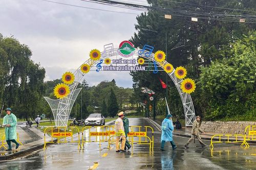 Dừng hoạt động phố đi bộ dọc hồ Xuân Hương, Đà Lạt