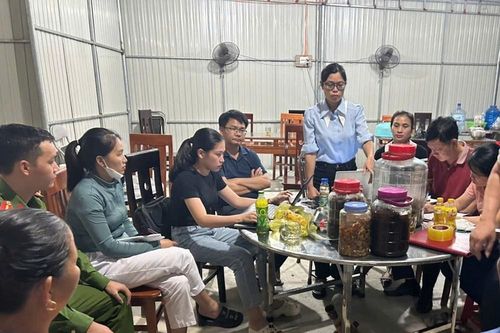 6 người ngộ độc rượu ở Nghệ An đã qua cơn nguy kịch